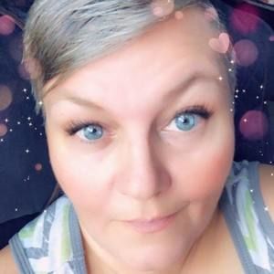 Meet your Posher, Roberta